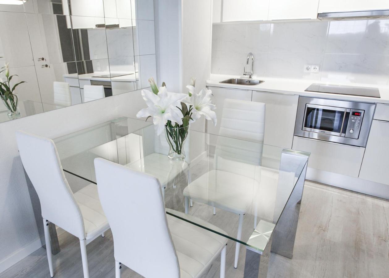 Apartamentos Stil Mar Anna - L'Escala Stil Mar エクステリア 写真