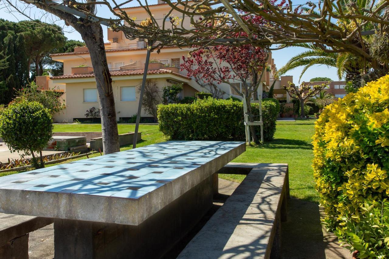 Apartamentos Stil Mar Anna - L'Escala Stil Mar エクステリア 写真