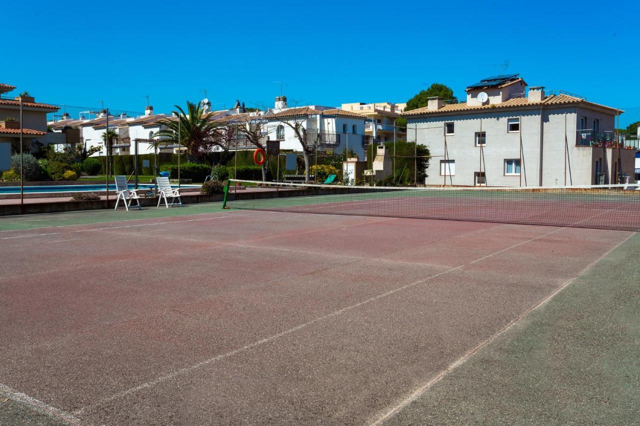 Apartamentos Stil Mar Anna - L'Escala Stil Mar エクステリア 写真
