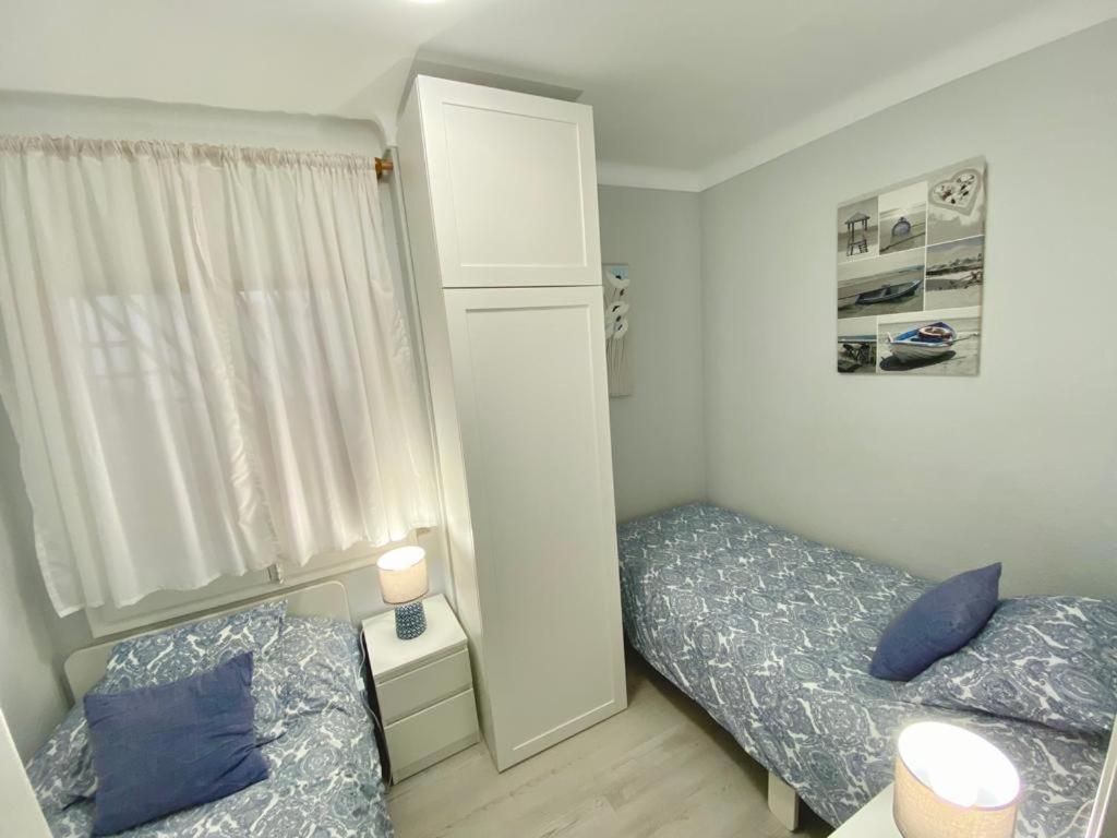 Apartamentos Stil Mar Anna - L'Escala Stil Mar エクステリア 写真