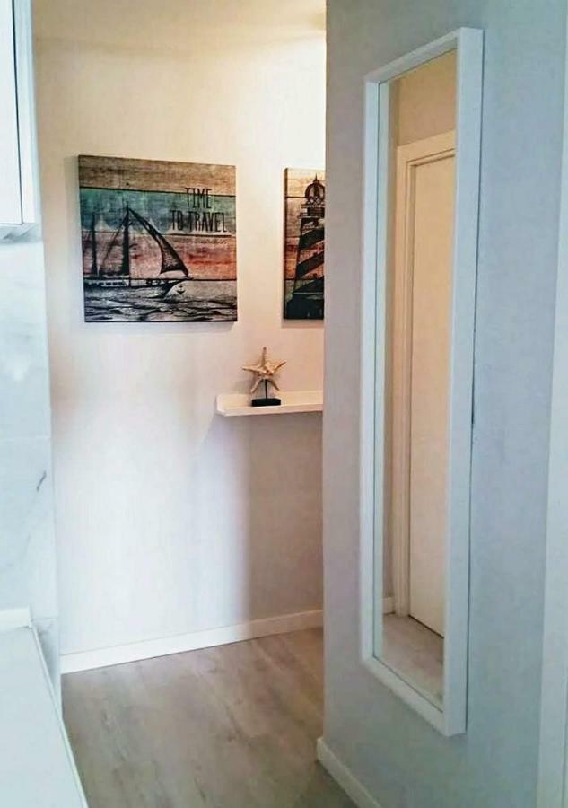 Apartamentos Stil Mar Anna - L'Escala Stil Mar エクステリア 写真